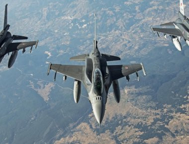 Πρόβα «επίθεσης» από την τουρκική Αεροπορία στο Αιγαίο: 4 αερομαχίες, 12 οπλισμένα F-16 και δεκάδες παραβιάσεις